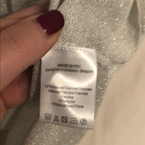 ♥️ WITH TAGS CKS Metallic Silver Short Slv Sweater - Picture 6 of 8